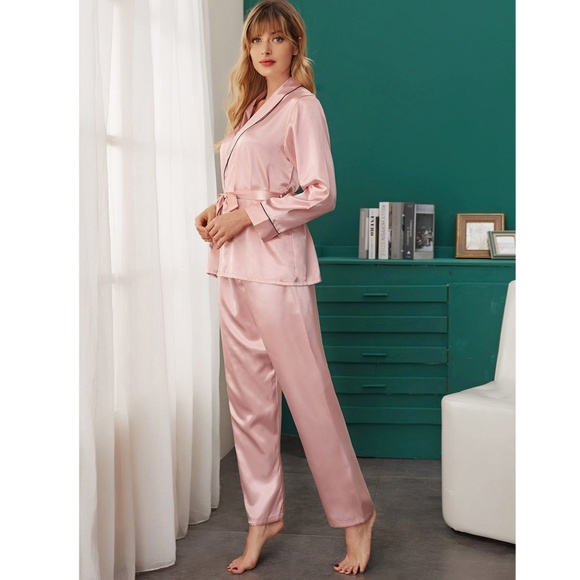 Satin Light Pink Kimono Pajama Set 2 piece - Picture 2 of 6